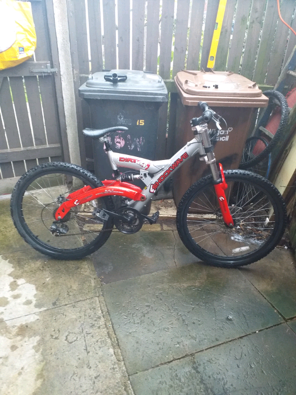 shockwave dirt 4 mountain bike
